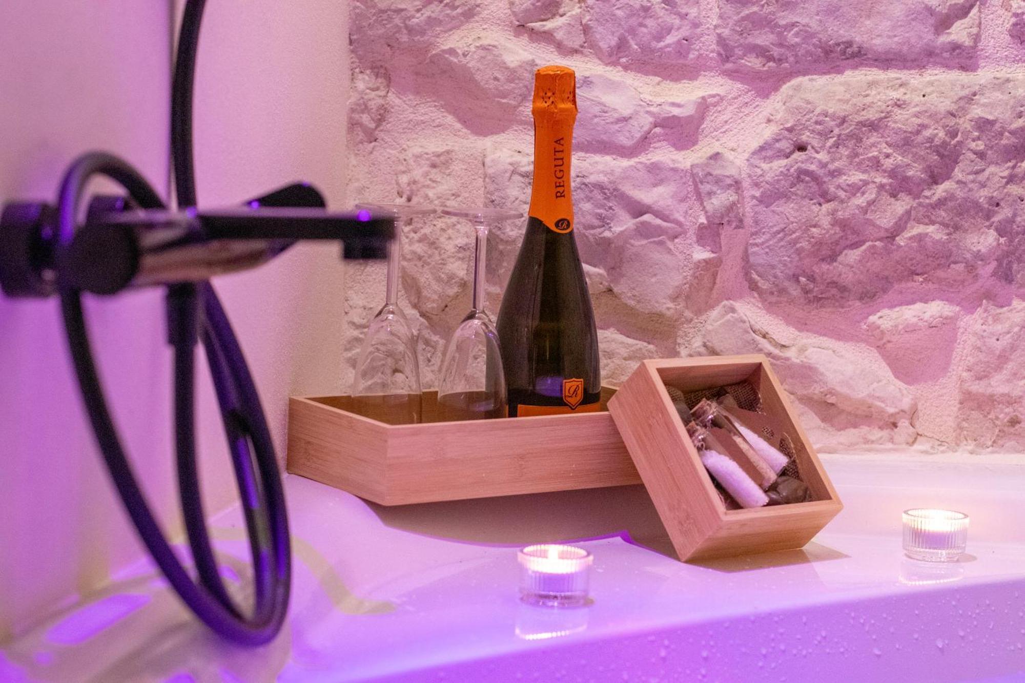 Suite 20 コンヴェルサーノ エクステリア 写真